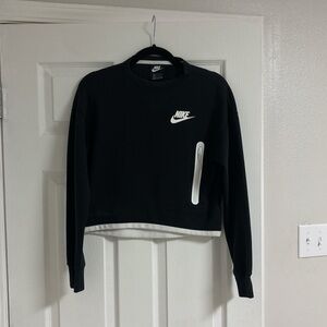 Nike cropped sweatshirt